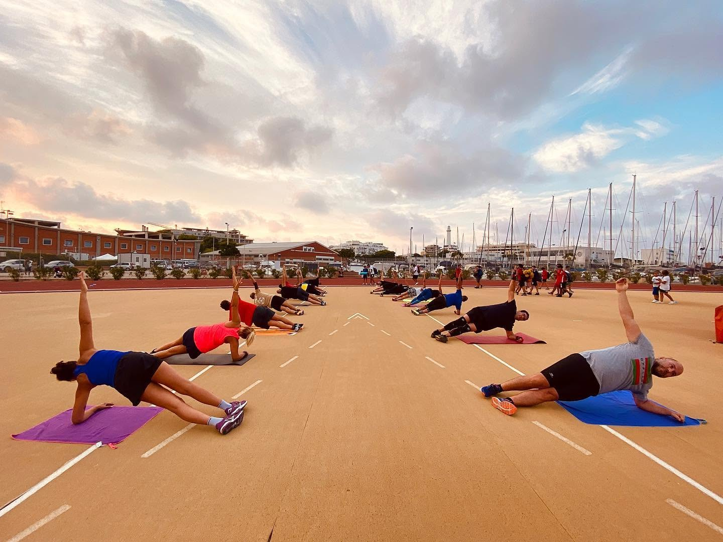 Fitness aziendale in loco a Bari - allenamento funzionale di gruppo in azienda